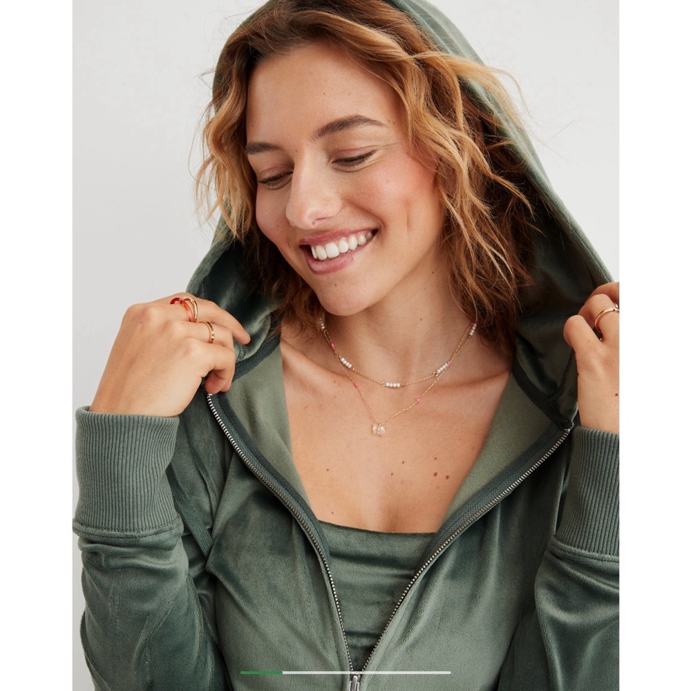 Aerie Velour Jacket Hoodie Sage Green Size Large Crop Length Real Good